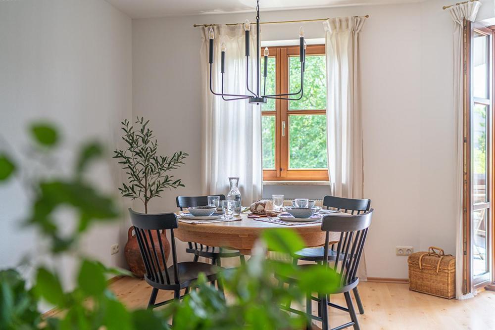 Stilvolle Seewohnung In Utting Utting am Ammersee Luaran gambar